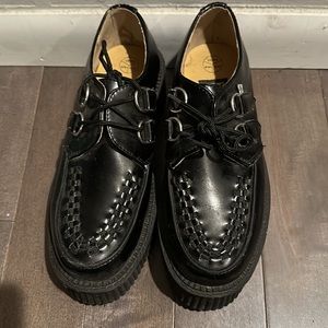 T.U.K. Tuk Black Leather Viva Creeper platform
